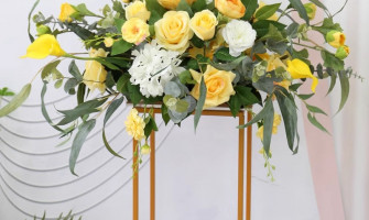 How to Make an Asymmetrical Arrangement!